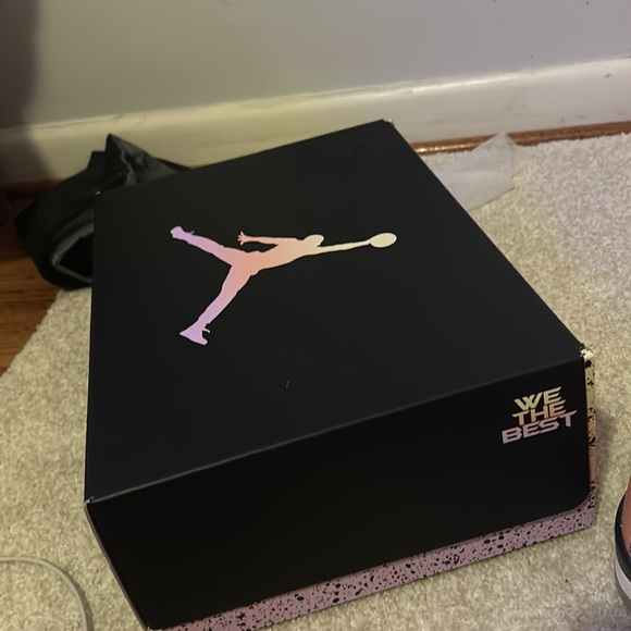 Size 7 Nike DJ Khalid Jordan 5 retro - Picture 4 of 7